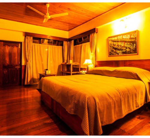 Junor Suite Room Junor Suite Room