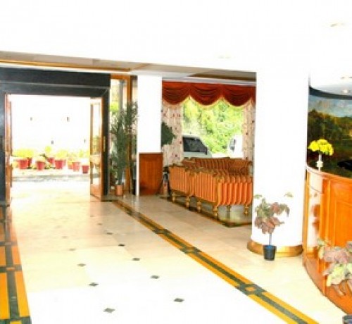 Lobby Lobby