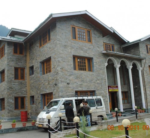 Hotel Abshar