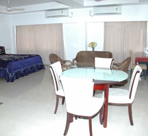 Luxurious Room Luxurious Room