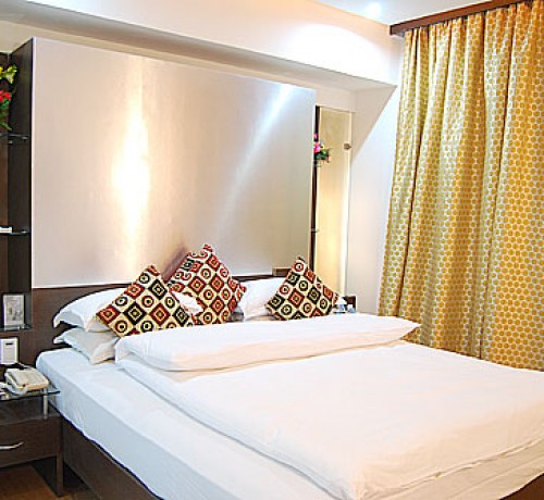 Empire Suite Room