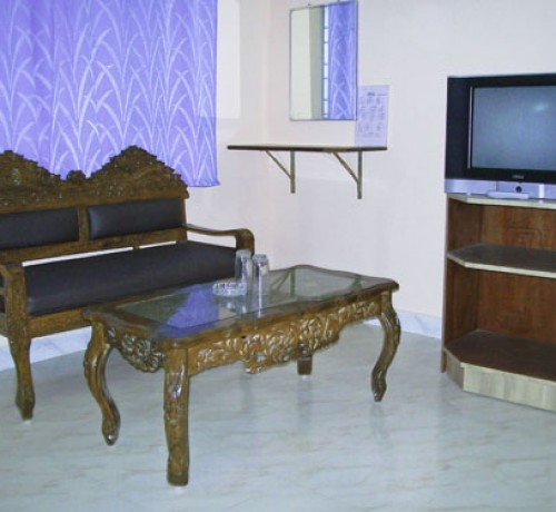 Well furnished Room