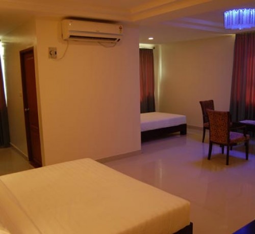 Neelakurunji Suite Room