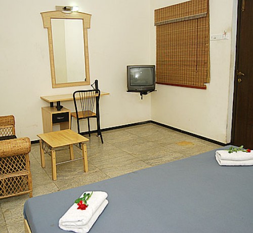 Well Furnished Room Well Furnished Room