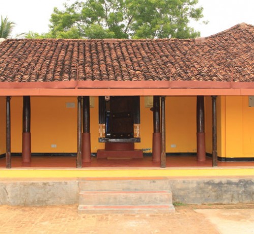 Heritage Home Outside View