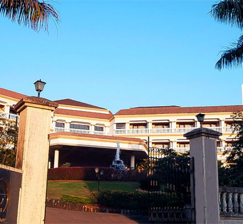 Resort Entrance Resort Entrance