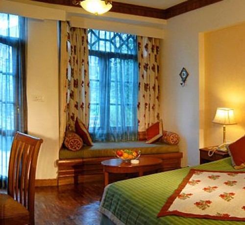 Well Furnished Room