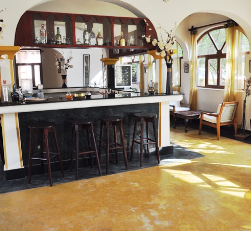 Bar