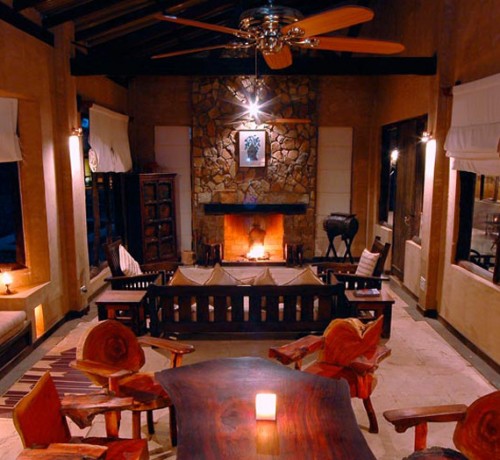 Plusg Interior