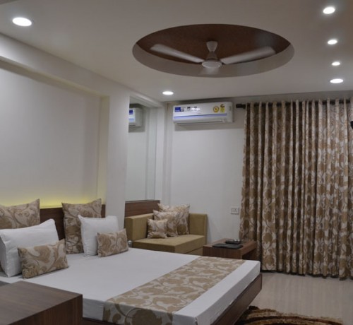 Luxurious Room Luxurious Room