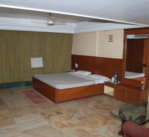 Spacious Room