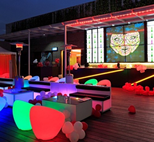 Terrace Lounge