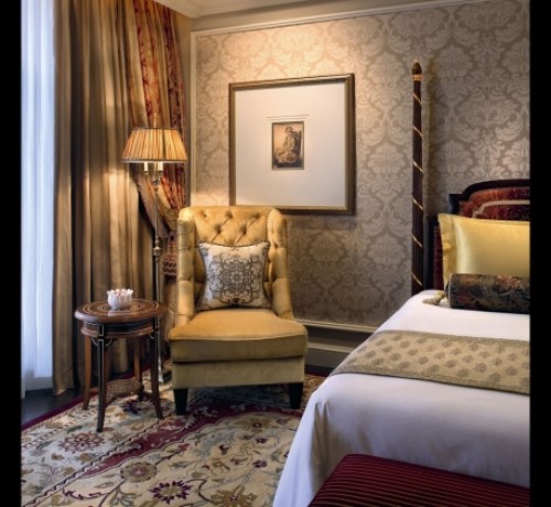 Luxury Suite Luxury Suite