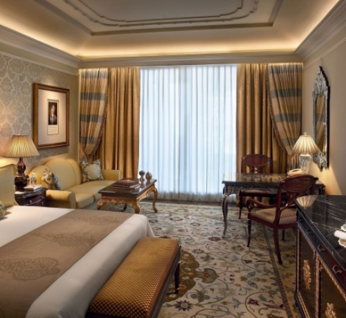 Royal Club Room Royal Club Room