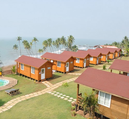 Cottages with sea view
